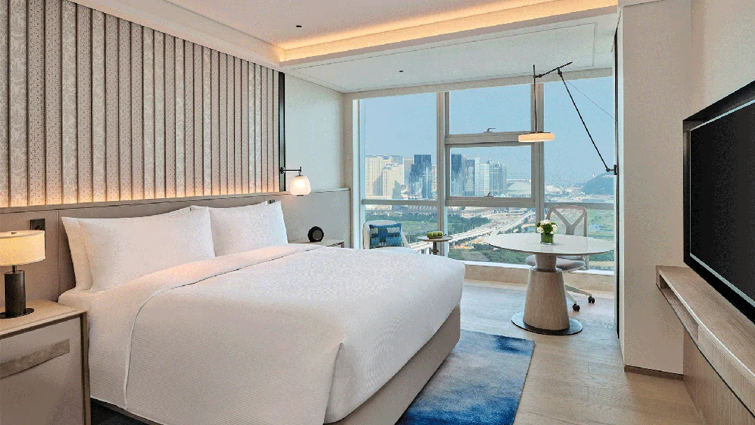referencia de mobiliario hotelero The Hilton DoubleTree Hotel