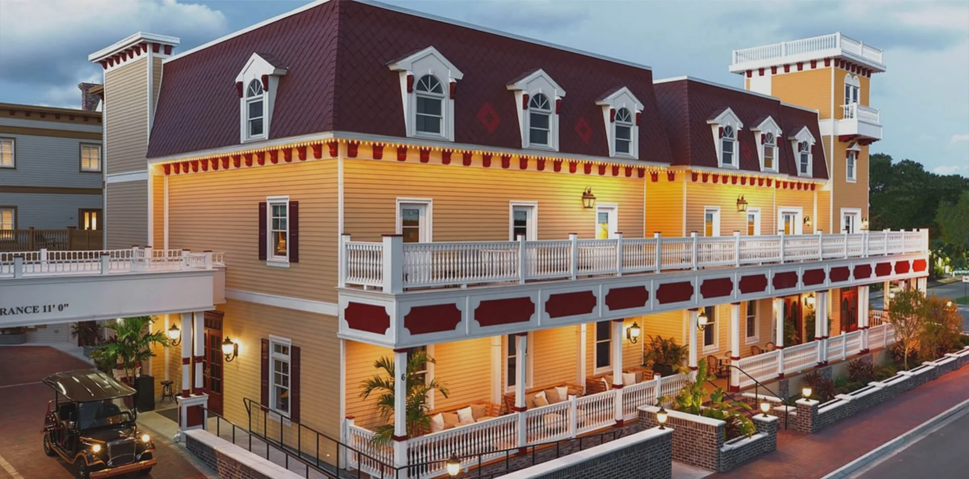Hotel boutique de estilo colonial con mobiliario de HYMUEBLE